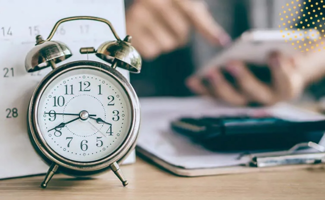 Hora extra no sábado é 50 ou 100